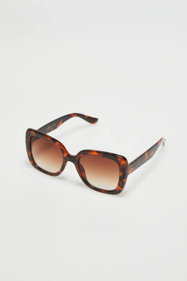 Okulary z kwadratowymi oprawkami brązowe