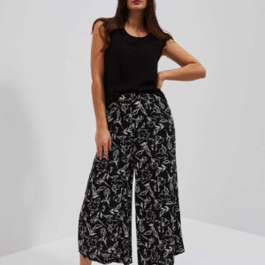 Spodnie z nadrukiem kwiatów