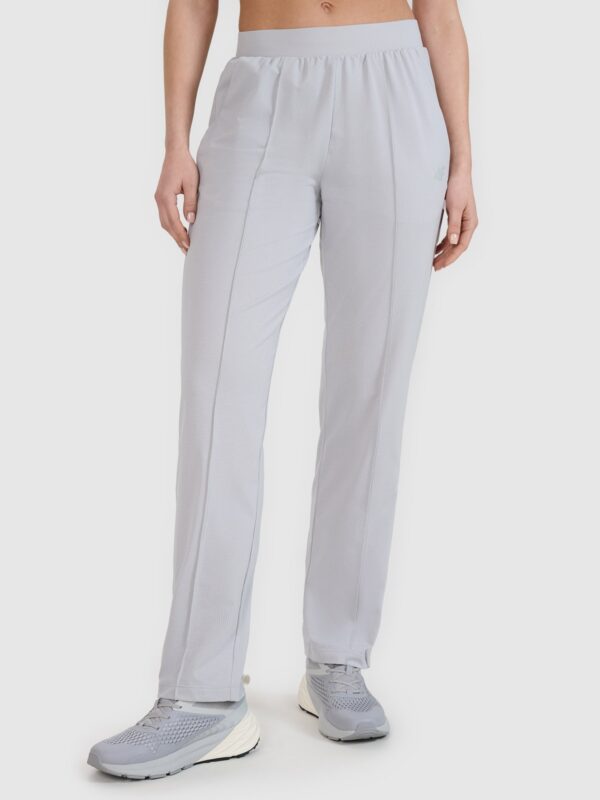 aa85f81799ad9010abdb1da8d6f87e3a9c81199a 4F Spodnie treningowe szybkoschnące damskie - szare