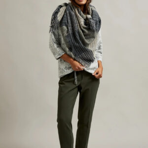 Szalik w kratkę szary