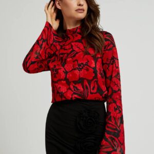 af4dc9ff87eea53c1374bfbbde20cde52193143a Koszula z wzorem kwiatów i szerokimi rękawami czarna