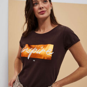 T-shirt z napisem ciemnbrązowy