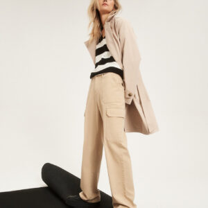 Spodnie cargo zapinane na guzik beżowe