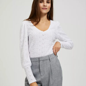 Ażurowa bluzka z dekoltem w serek