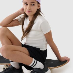 4F Spodenki dresowe dziewczęce - czarne 122 (6-7 lat)