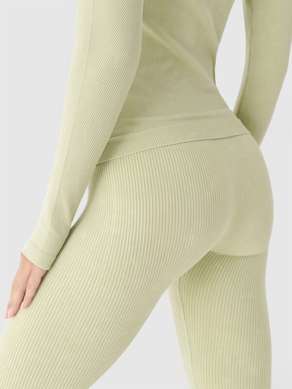 b7ce00941c05d046c96edc2f1417e630168bf02b 4F Legginsy bezszwowe w prążki damskie - oliwkowe/khaki