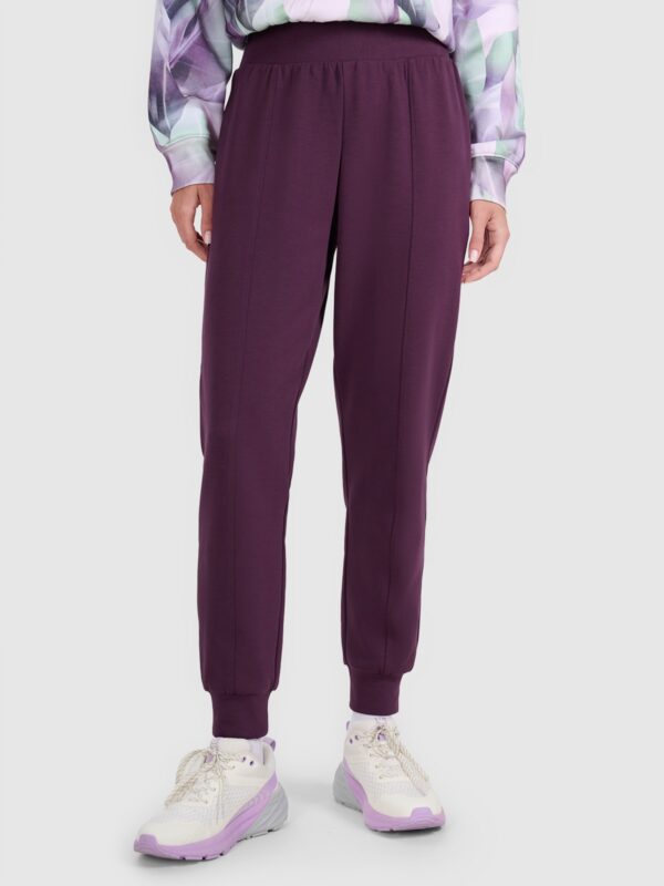4F Spodnie dresowe joggery damskie - fioletowe