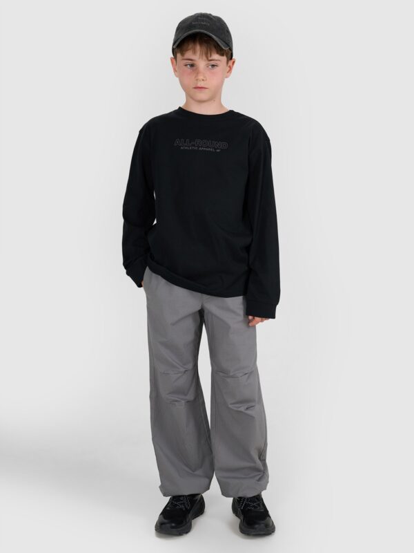 4F Longlseeve regular z nadrukiem chłopięcy - czarny 128 (7-8 lat)