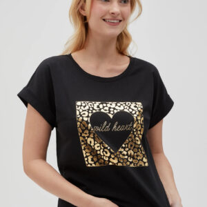 T-shirt z nadrukiem i napisem czarny