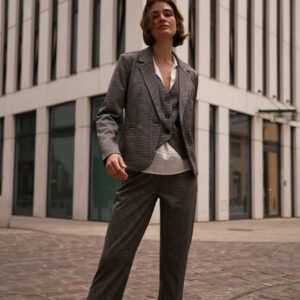 Spodnie w pepitkę szare