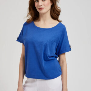 Bluzka z kieszonką i podwijanymi rękawami niebieska