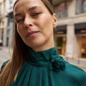 Koszula z kwiatem zielona