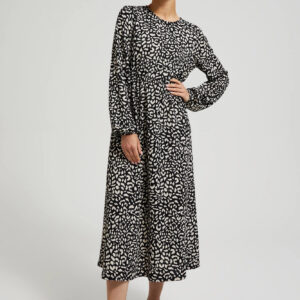 Sukienka midi z rozkloszowanym dołem czarna