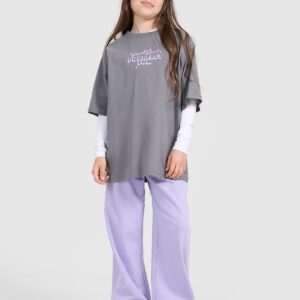 c51a24b1bb4a9da3dba811d6a2f810aec103fcb2 4F T-shirt oversize z nadrukiem dziewczęcy - szary 158 (12-13 lat)