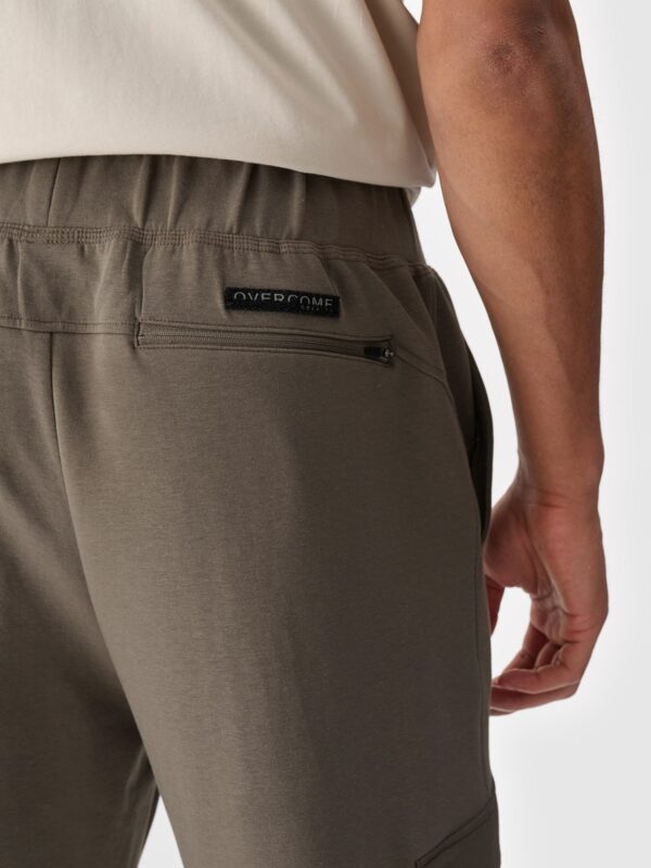 4F Spodnie casual cargo męskie - brązowe