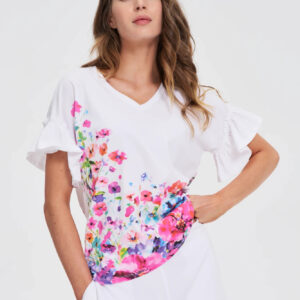 Bluzka z kwiatowym printem biała