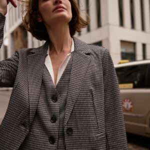 Jednorzędowa marynarka szara