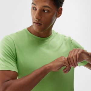 ccc9cf8f625339d23c980a209b27c69112f9246d 4F Koszulka treningowa regular szybkoschnąca męska - zielona