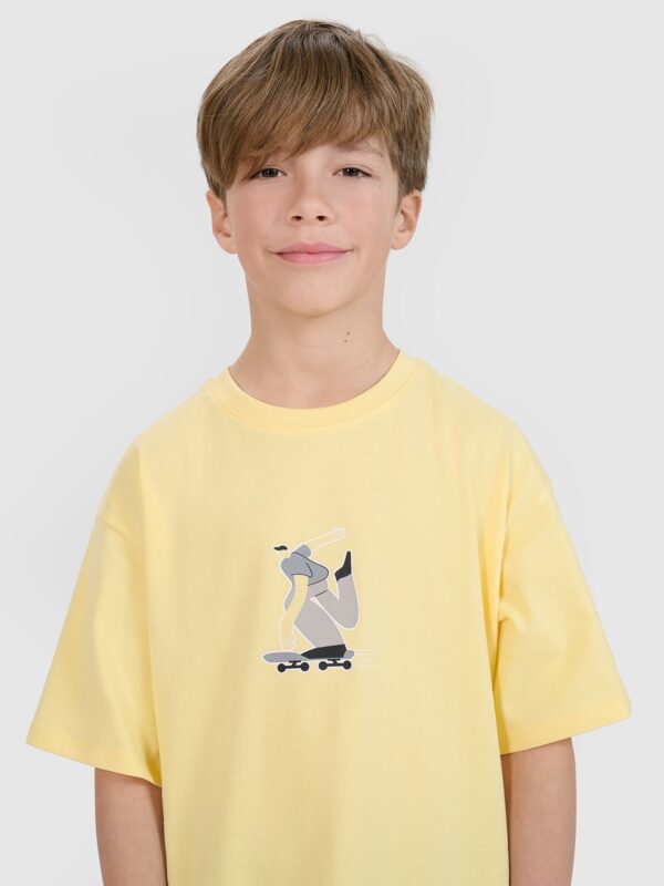 cd3d27f828fbaa5e7829c7d8c349c882b2797737 4F T-shirt oversize z nadrukiem chłopięcy - żółty 152 (11-12 lat)