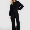 4F Bluza dresowa nierozpinana z kapturem damska - czarna