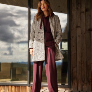 Płaszcz w jodełkę szary