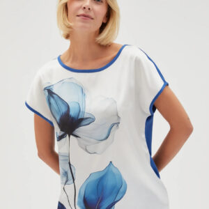 e02a3ca05f1fd900ee823aaea88bc9fd9622f4bc Bluzka z nadrukiem błękitna