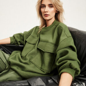 e19f15b2ed8c2caf5efeb29b4ad1492afe5805db Bluza z dużymi kieszeniami i wiązaniem w pasie khaki