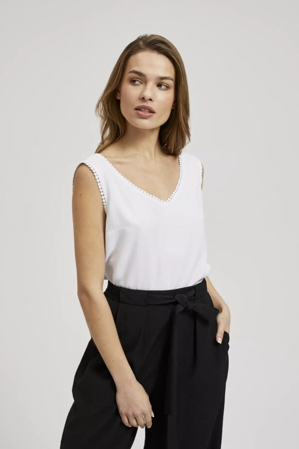 Gładka koszula z dekoltem w serek biała