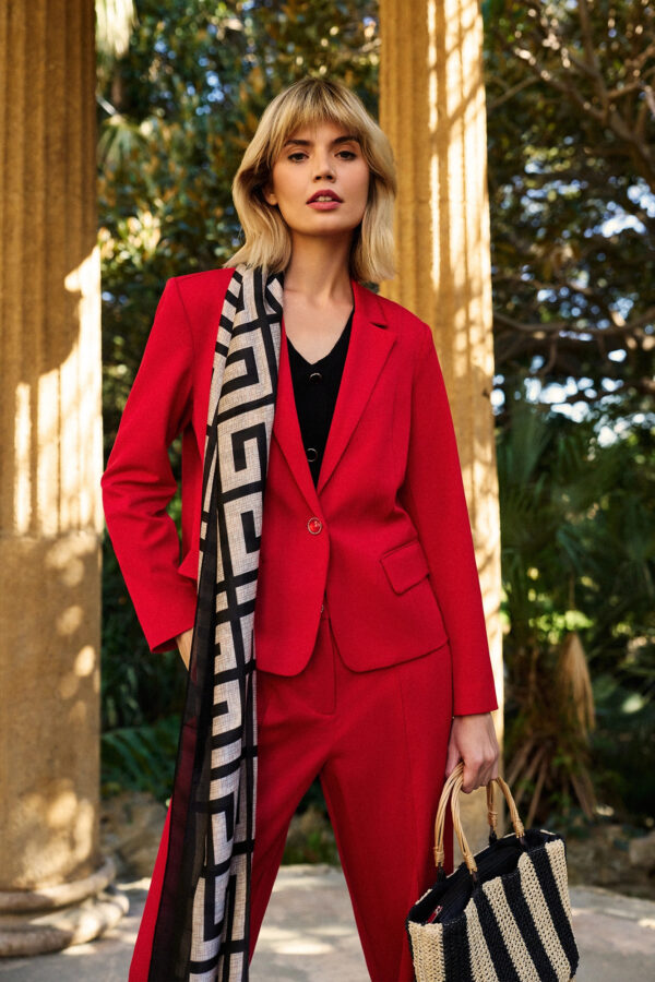 Krótka marynarka czerwona