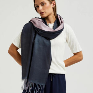 Szalik z frędzlami różowy