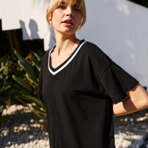 Bawełniana bluzka z dekoltem w serek czarna