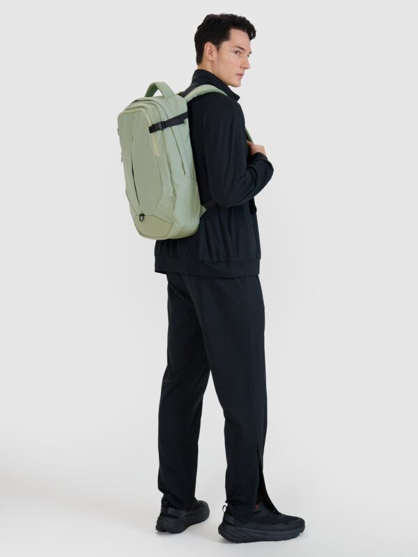 4F Plecak miejski (18 L) z kieszenią na laptop - oliwkowy/khaki