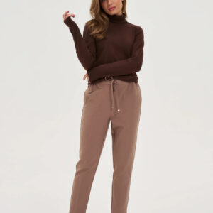 Spodnie w kant z prostymi nogawkami ciemnobeżowe