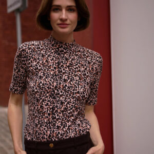 Bluzka w panterkę czarna