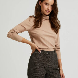 Prążkowany golf z długimi rękawami beżowy