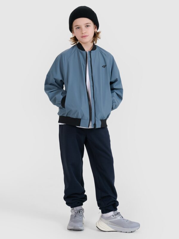 ecc6ce1b1c7ae249ad05bae3953511fc0345d4fb 4F Kurtka przejściowa bomberka chłopięca - niebieska 140 (9-10 lat)