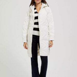Długa pikowna kurtka z kapturem biała