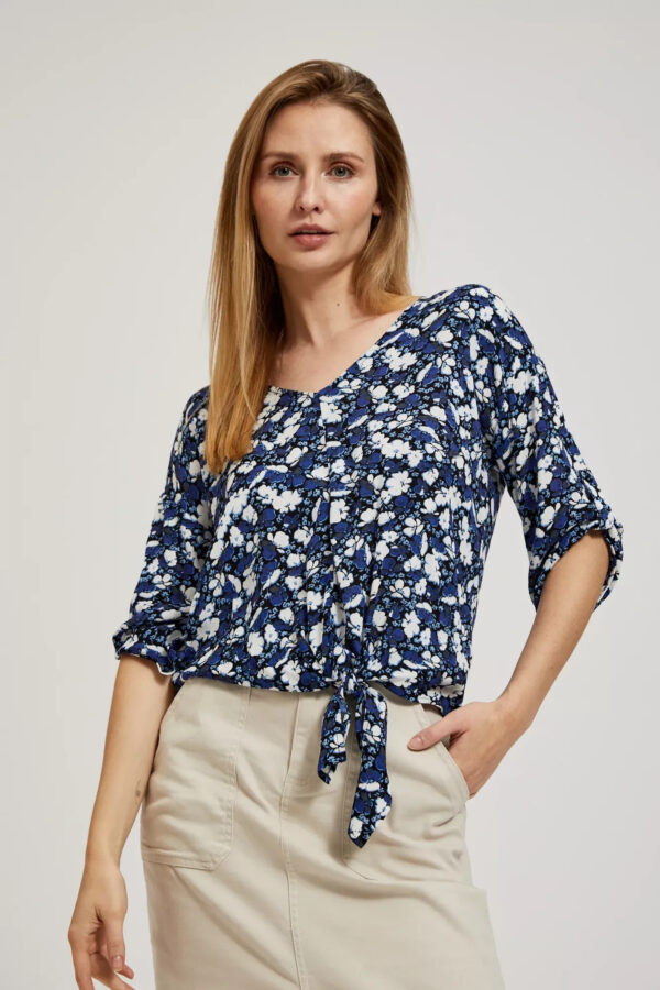 Koszula w kwiaty z wiązaniem niebieska