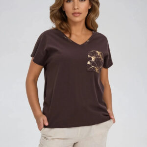 f4ecc7f84b2c44987936d79fda7c14d43865d25f Bawełniany t-shirt z ozdobną kieszenią brązowy