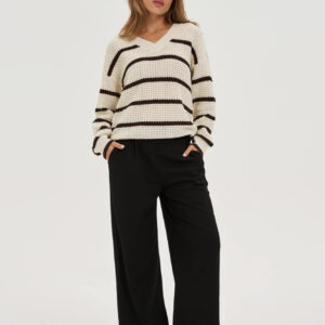 Eleganckie spodnie z szerokimi nogawkami czarne