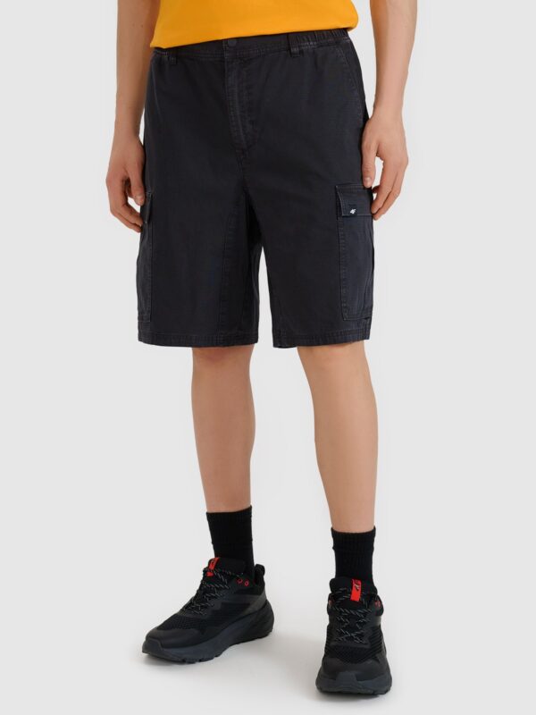 4F Spodenki casual cargo męskie - czarne