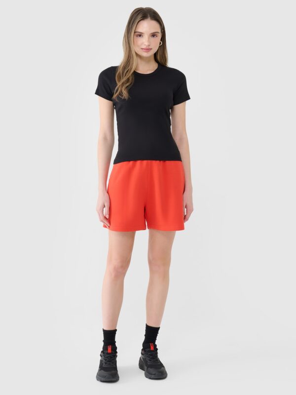 f87ce2c6ea3f97237f75bbac248c910bcbaf5f1c 4F T-shirt slim z prążkowanej dzianiny damski - czarny