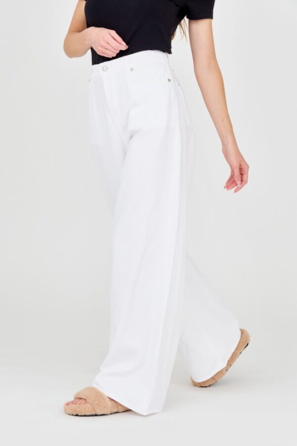 7 FOR ALL MANKIND Białe jeansy damskie Zoey