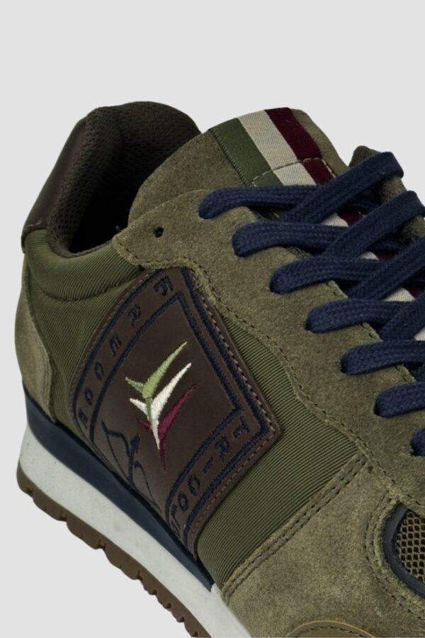 04ec0d7e6ee9bbb70c1fccd87be8fe8a10930933 AERONAUTICA MILITARE Zielone sneakersy męskie Frecce Tricolori