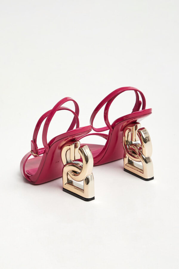 0612bb107adbaea7d965acf843757f7dbfebba05 Szpilki skórzane DOLCE & GABBANA