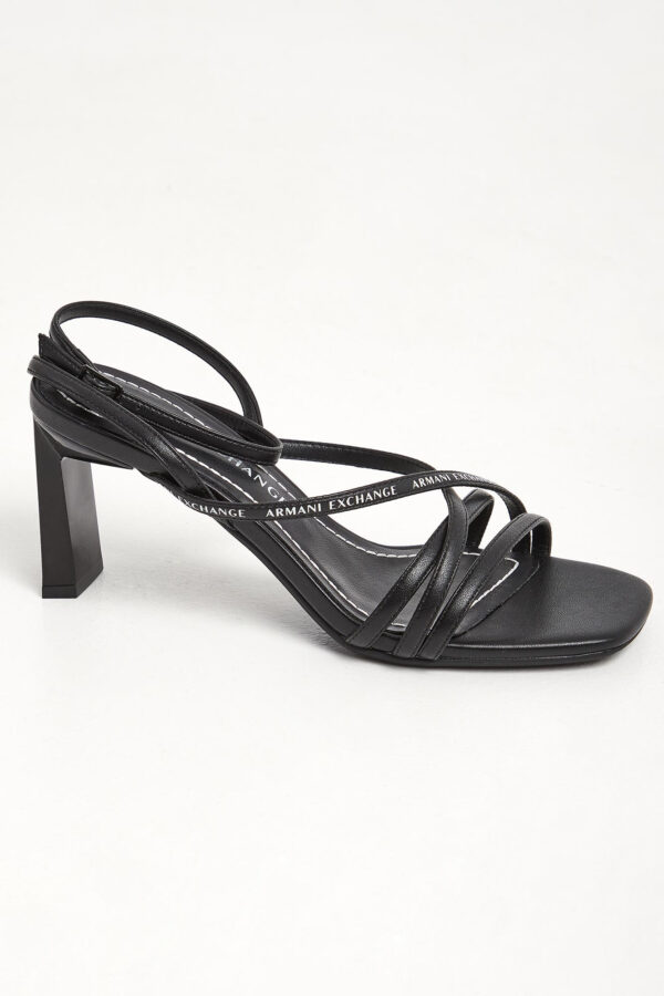 06f17d35208242a9143df846153c5831e15e1a06 Sandały damskie na obcasie ARMANI EXCHANGE