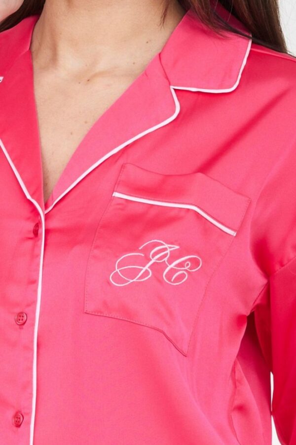 JUICY COUTURE Różowa satynowa koszula piżamowa damska z haftowanym logo