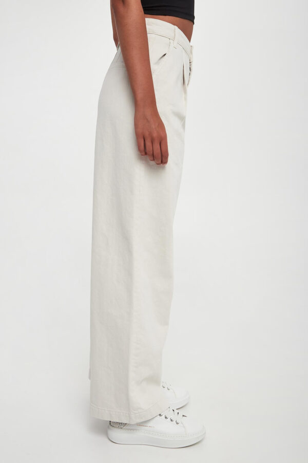 11908d3932dabc0dd25e719f29e40289a5f4155b Jeansy damskie ARMANI EXCHANGE