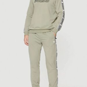 177ebc235d863b14e943f1dfea42ea4877cac9e0 GUESS Zielone męskie spodnie dresowe z lampasami New Arlo