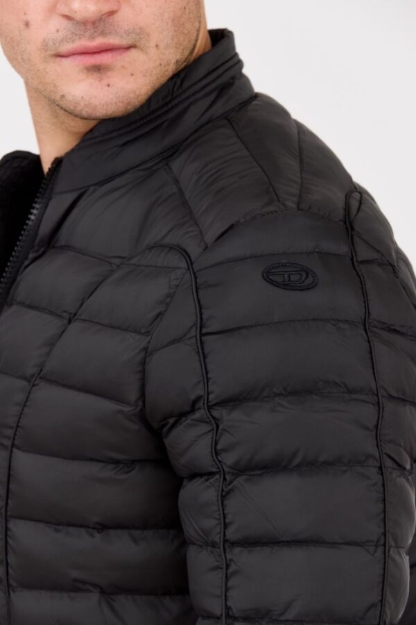 18fb06f9fbc8822301f793b13154495a5d764075 DIESEL Czarna pikowana męska kurtka W-PILOT, Rozmiar 48